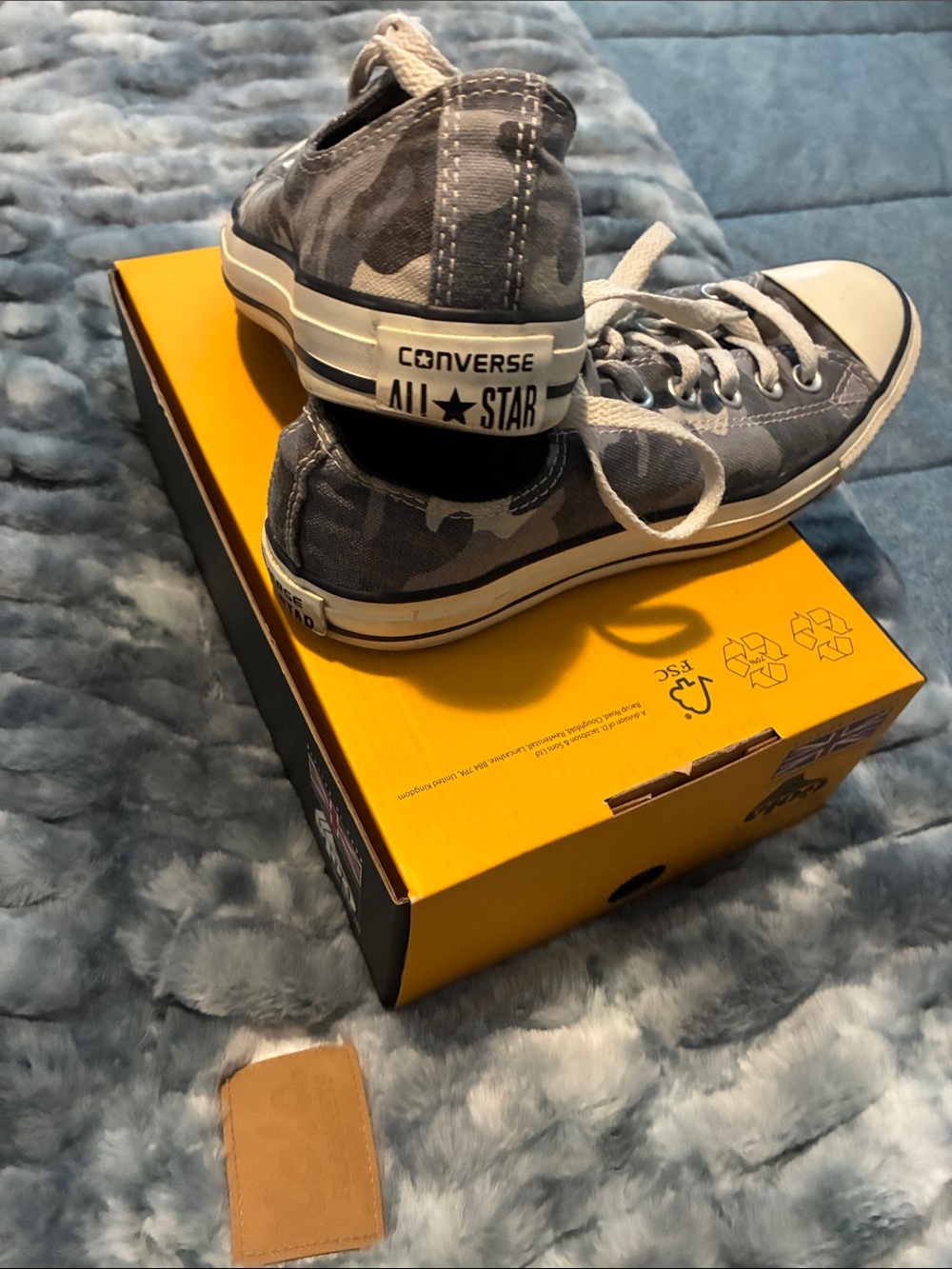 Converse Women Blue and Gray Camo Low Top Sneakers - Picture 7 of 8